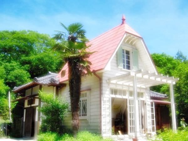 Satsuki and Mei's House