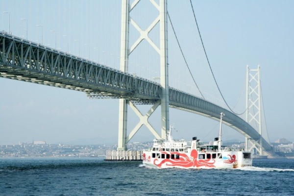 Akashi Kaikyo Bridge Japan