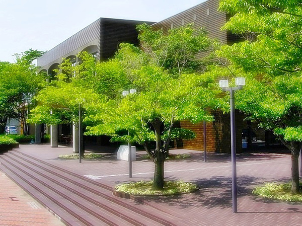 Niigata City Art Museum